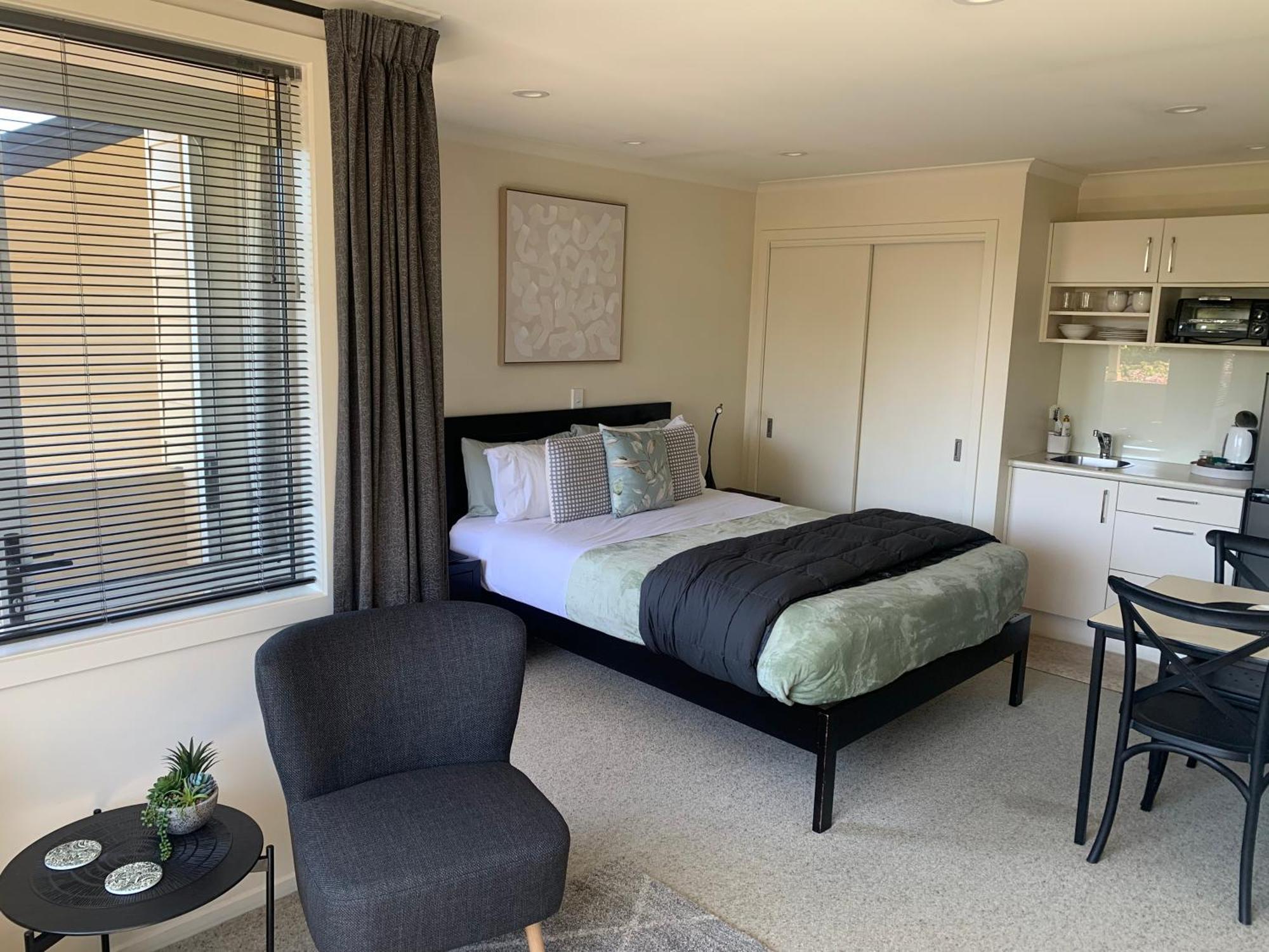 March Apartments ديوندين المظهر الخارجي الصورة
