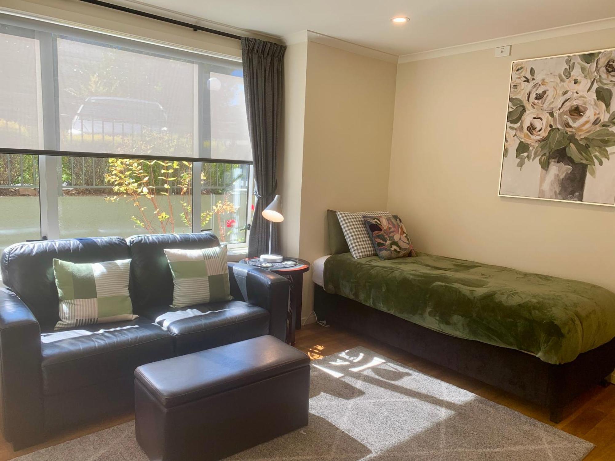 March Apartments ديوندين المظهر الخارجي الصورة