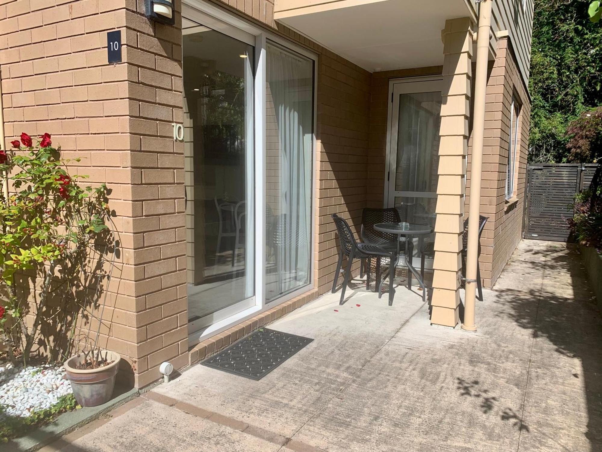 March Apartments ديوندين المظهر الخارجي الصورة